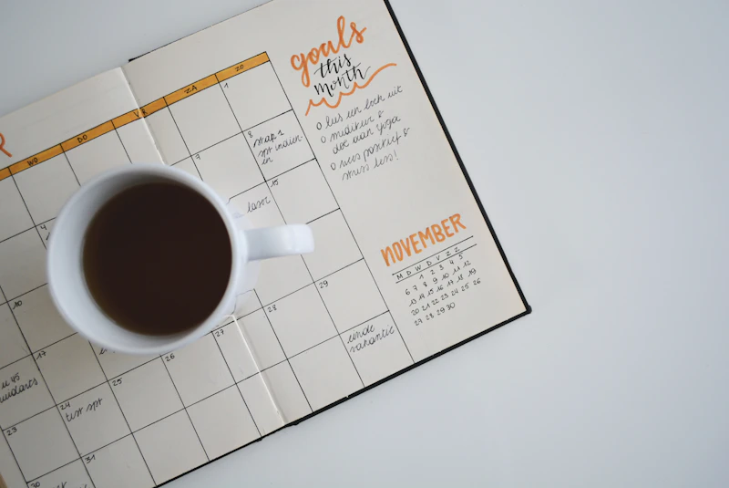 Deluxe Hardbound Academic Daily Planner